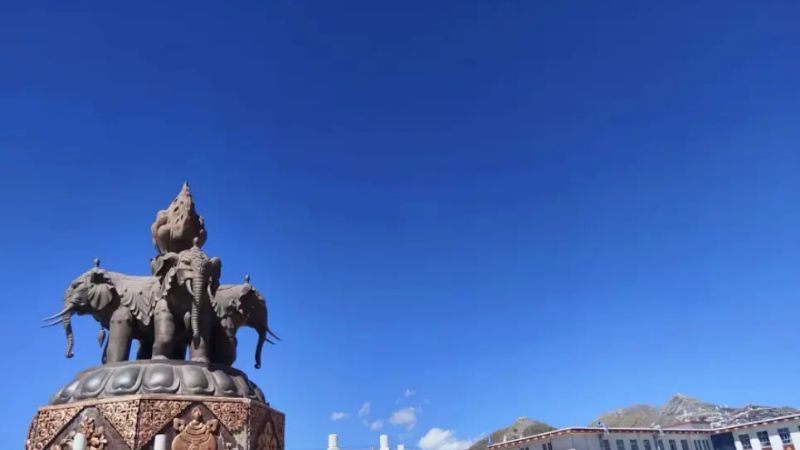 法治之光，照亮雪域高原——記山西均鑫律師事務(wù)所呂子明律師的玉樹法律援助之旅